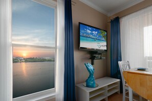 Interior - New Heated Pool & Hot Tub DolphinSmile (Galveston)