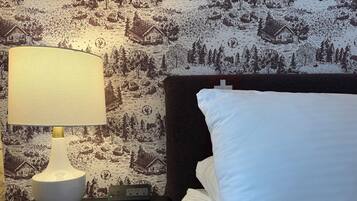 Economy Double Room, 1 King Bed, Non Smoking | Free WiFi, bed sheets