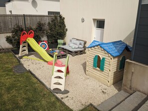 Children’s area - Agréable Maison à 3 Minutes de la Plage (Guidel)