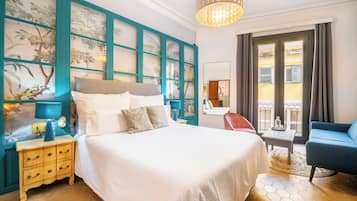 Comfort suite | Luxe beddengoed, bedden met traagschuimmatras, een kluis op de kamer