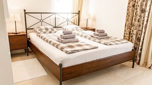 3 habitaciones, tabla de planchar con plancha y wifi gratis 