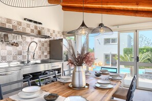 Dining - Villa Bruna by Villas Guide (Porec)