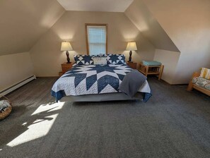5 Schlafzimmer, Bügeleisen/Bügelbrett, Reisekinderbett, kostenloses WLAN