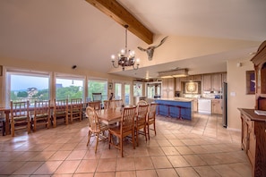 House, 5 Bedrooms | Dining - Cl 1350 Lakeview Livin Large House 5 Bedroom Home by RedAwning (Canyon Lake)
