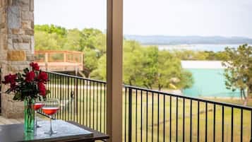 House, 5 Bedrooms | Kawasan hartanah