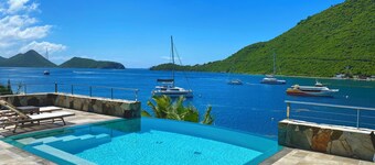 Escape to Hawksbill House: your oceanfront villa, private dock in Tortola, BVI