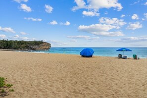 Condo, 5 Bedrooms | Beach