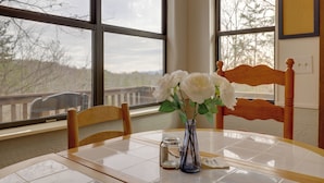Interior - Fishing Pond & Smoky Mtn Views: Couple's Getaway (Sevierville)
