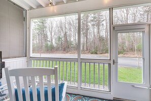 Apartment (0 Bedroom) | Interior - Livin Wells' Retreat, 2 Mi to Drakes Island Beach (Wells)