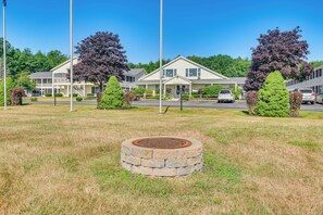 Apartment (0 Bedroom) | Interior - Livin Wells' Retreat, 2 Mi to Drakes Island Beach (Wells)