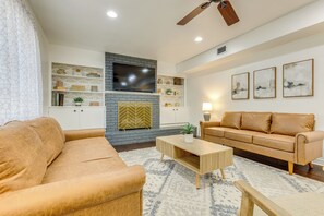 House (4 Bedrooms) | Interior - Family-friendly Home: 6 Mi to Downtown Mobile! (Mobile)