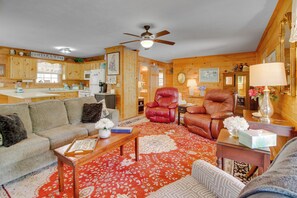 Casa (2 Bedrooms) | Interior