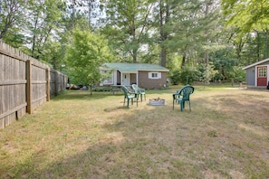Interior - Updated Wellston Cabin, Walk to Lake Beach + Dock! (Wellston)