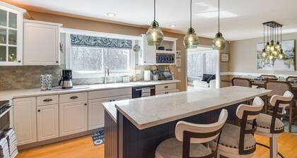 Rock Island Home w/ Private Yard & Fire Pit Table!