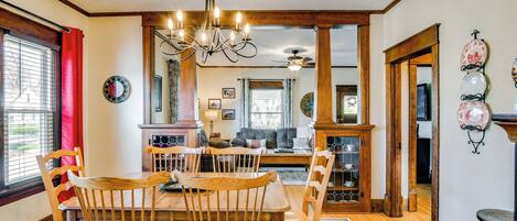 Talo (4 Bedrooms) | Sisätilat