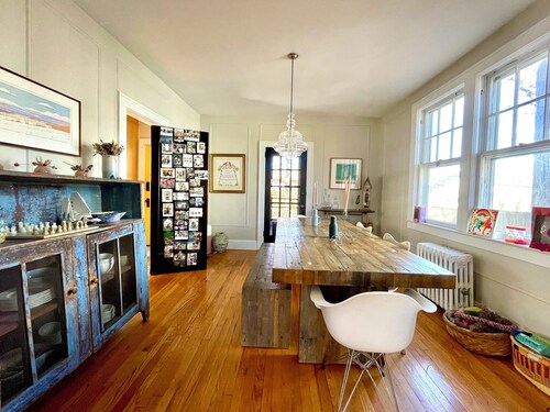 Spacious home near Rutgers University with bonus loft