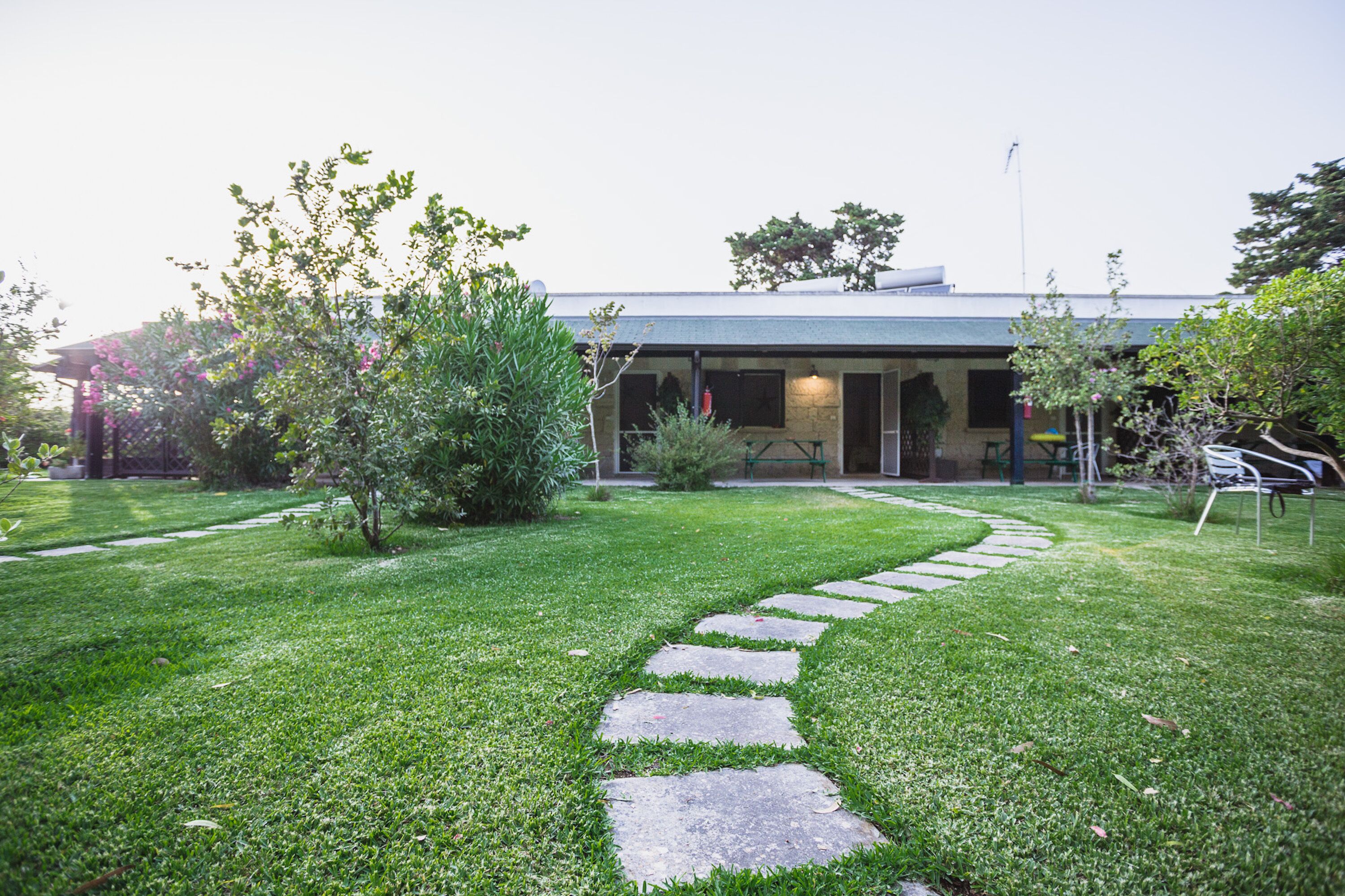 Monolocale, 1 letto matrimoniale, patio, vista giardino | Vista dalla camera