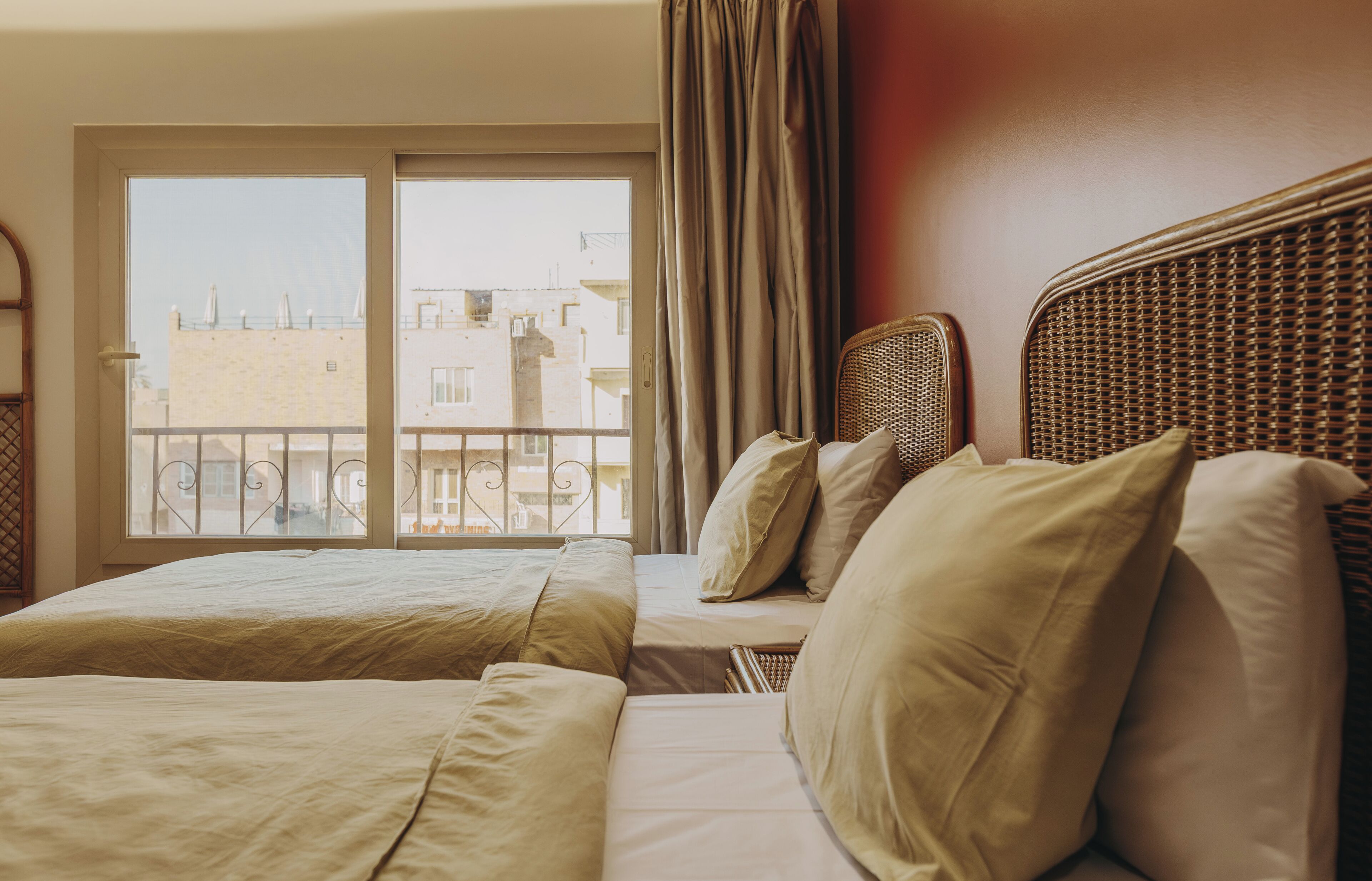 Superior Twin Room with City View