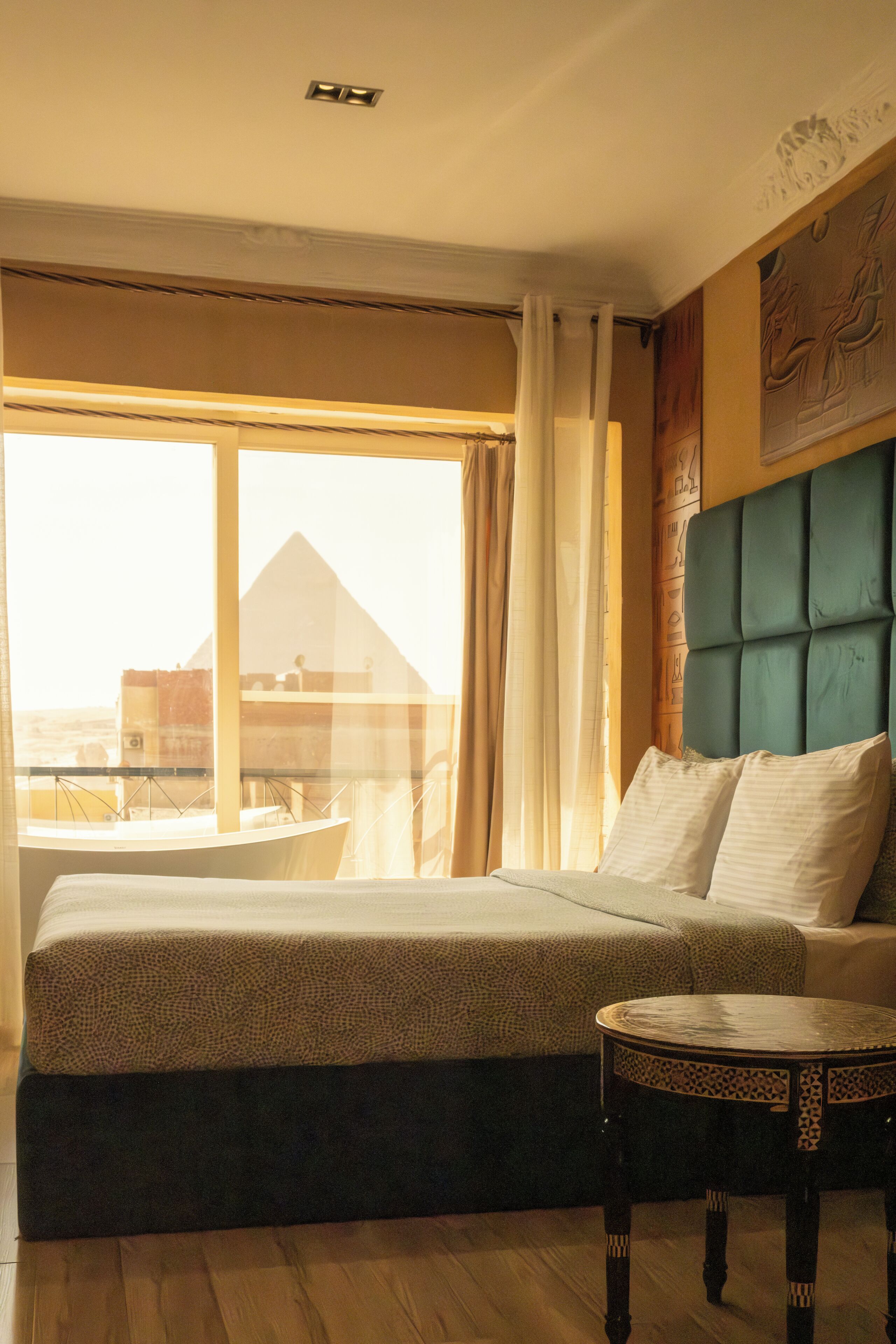 Photo - Jimmy Pyramids Hotel