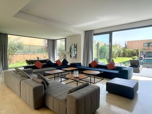 Living area - Villa Oliver 6 suites Marrakech  (Marrakesh-Safi)