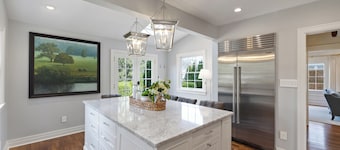 The Historic Fairway Estate:
Downtown Lex, Ky Luxury in the Horse Capital