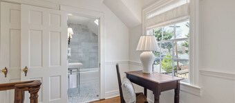 The Historic Fairway Estate: 
Downtown Lex, Ky Luxury in the Horse Capital