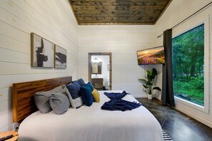3 chambres, fer et planche à repasser, Wi-Fi gratuit, draps fournis