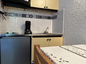 Private kitchen - 200m from ski slopes, Ground floor, balcony, 19m², Pra Loup (Pra Loup)