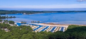 Marina - Mobilhome 3 Chambres, 2 Salles de Bain, Terrasse Couverte Dans Camping Familial (Biscarrosse)