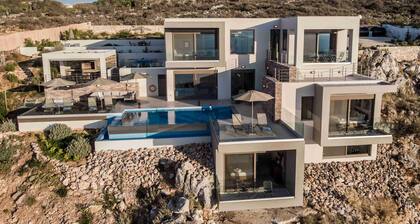 A Gorgeous Villa in Kokkino Horio