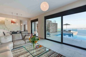 49-inch Smart TV with satellite channels - A Gorgeous Villa in Kokkino Horio (Apokoronas)