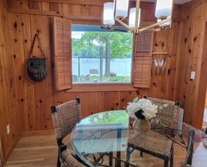 Dining - NEW! Renovated Bungalow steps from Lake Tomahawk - King Bed, Dock Space, Firepit (Lake Tomahawk)