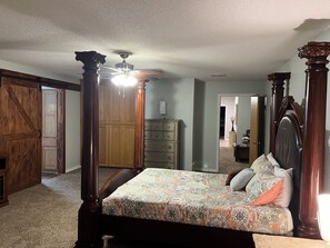 6 soverom og sengetøy