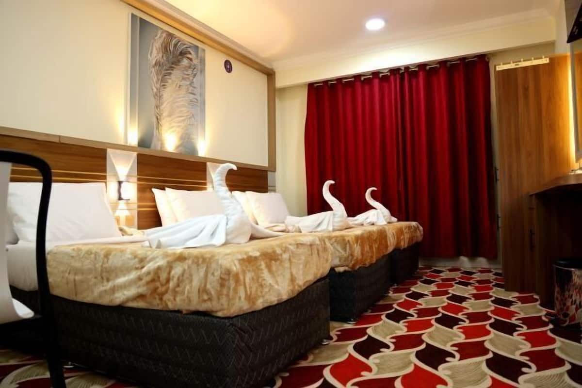 In-room safe, blackout drapes, soundproofing, iron/ironing board