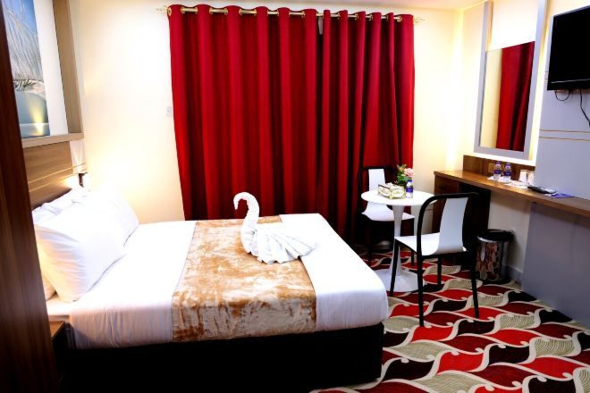 In-room safe, blackout drapes, soundproofing, iron/ironing board