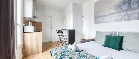 1 bedroom, WiFi, bed sheets