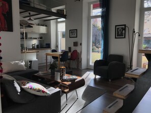 Living area - Rez de Jardin Charmant au Calme (Marseille)