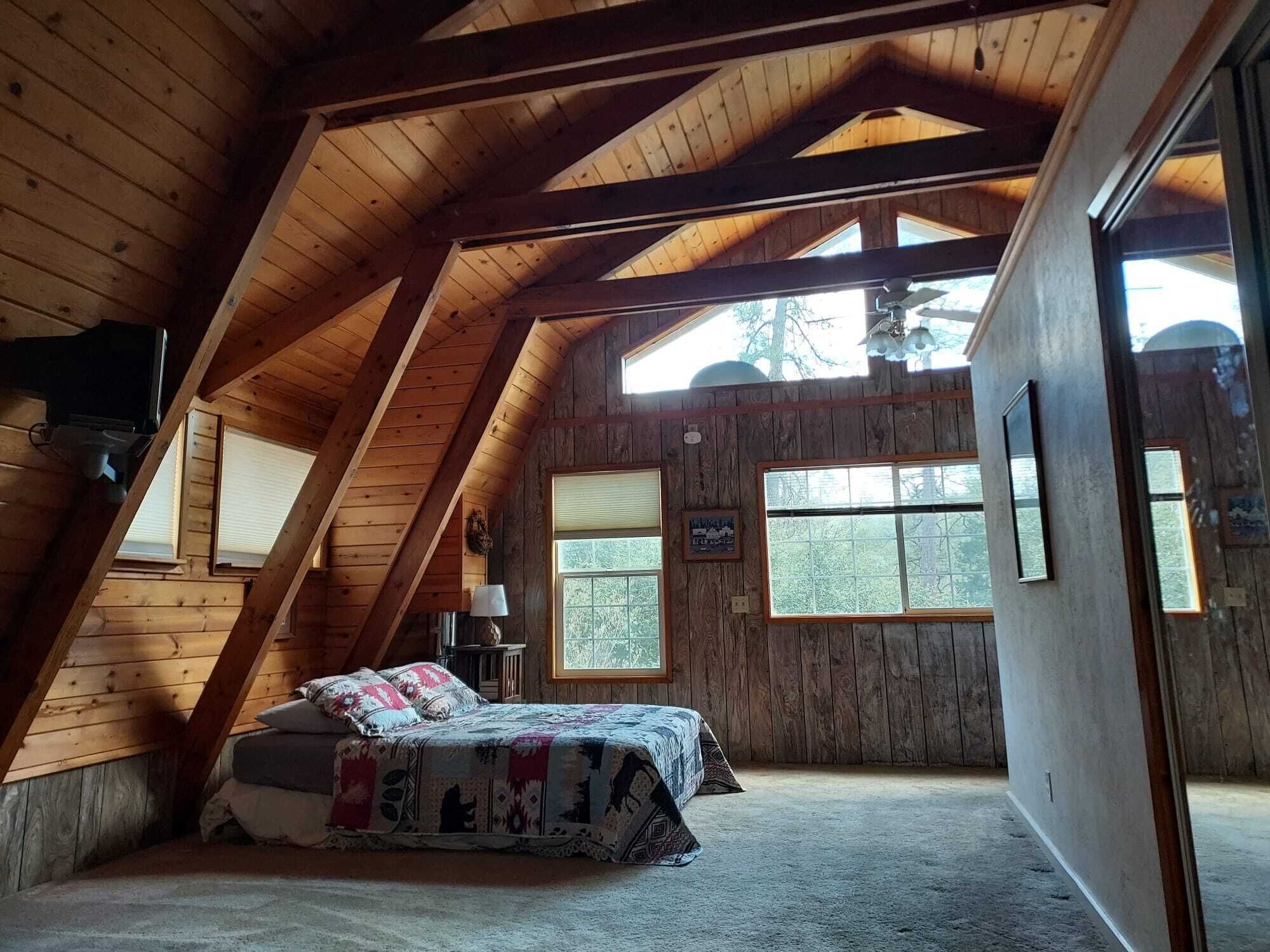 5 bedrooms, free WiFi, bed sheets