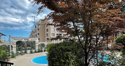 5 minutes from the beach! Family apartment suitable for families with children.
