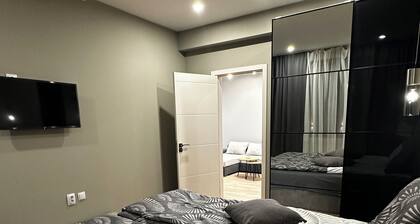 5 minutes from the beach! Family apartment suitable for families with children.