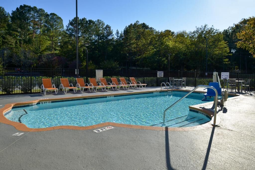 Budget Retreat near Clemson University with Pool and Free Breakfast
