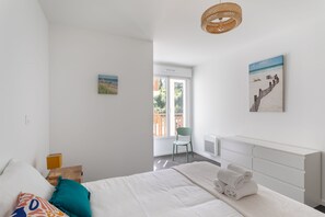 1 bedroom, iron/ironing board, free WiFi, bed sheets - Les pins 101 - Appt 400m de la plage (Fréhel)
