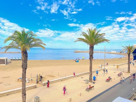 Beach. 2 Bedroom Apartment in Caveirac