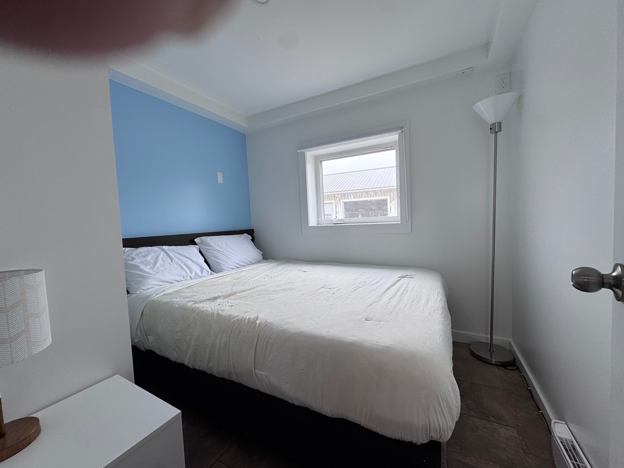 3 多间卧室、客房内保险箱、熨斗/熨衣板、免费 WiFi