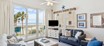 Ocean's Edge: 1st Floor 5-Star Luxury Condo Sleeps 8! Heated Pool and Hot Tub!