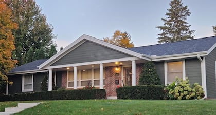 Cozy, Immaculate Golden Valley Retreat in Quiet, Central Neighborhood