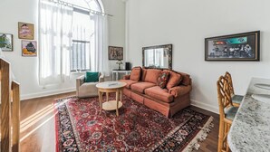 Unclassified image, 4 of 32, button - 1100 Broad 106a · Cozy 1BR Tranquil Haven (Philadelphia)
