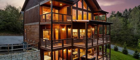 하우스 (5 Bedrooms) | 숙박 시설 정면