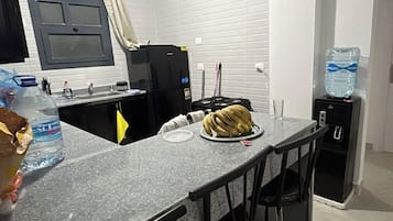 Oven, stovetop