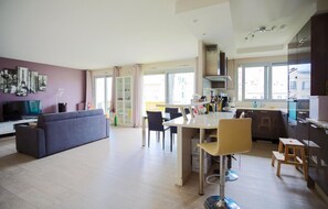 Interior - Eiffel Tower, Bright and Spacious - Fallempin 2 (Paris)